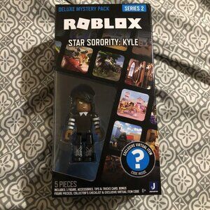 New! Roblox Deluxe Mystery Pack Star Sorority: Kyle 5 Pieces